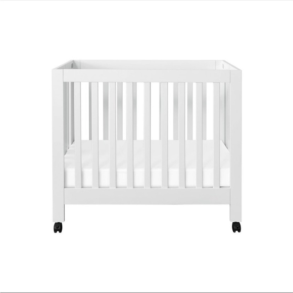 Babyletto origami portable mini crib-white - Picture 6 of 9